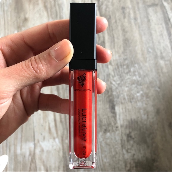 Younique Lucrative Lip Gloss (Lethal) - Picture 8 of 8